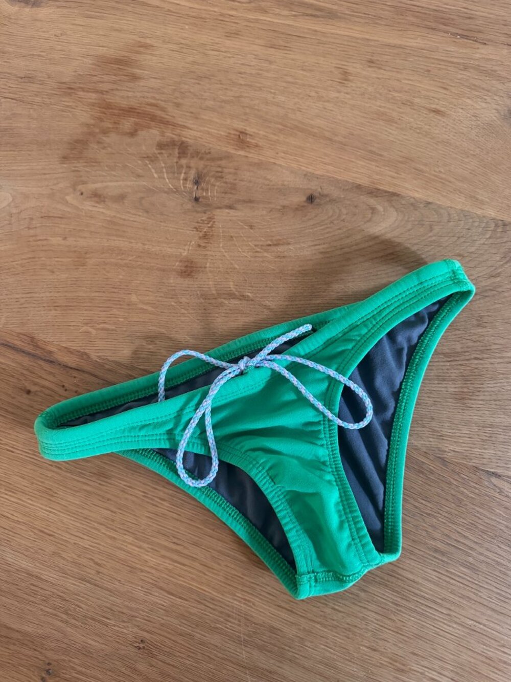 Jolyn Europe Bikini Bottom — Kelly Green | XS |